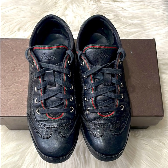 GUCCI GG Imprime Coated Canvas Low Trainers - Picture 2 of 15